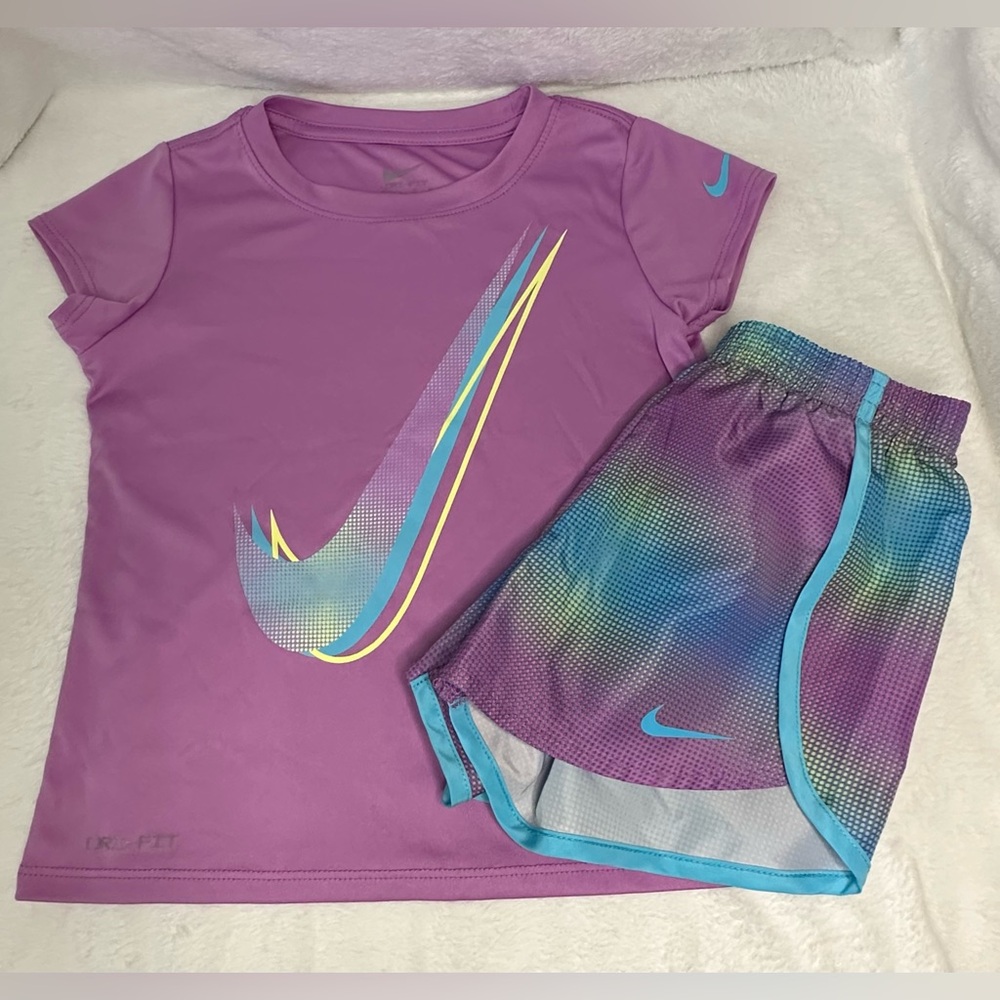 Nike Purple and Blue Matching Set with Iridescent Logo
